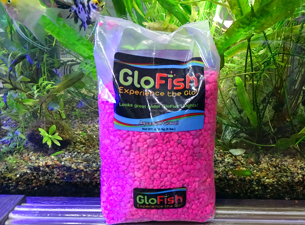 Новинка в супермаркетах Аква Лого - флуоресцентные грунты Glofish