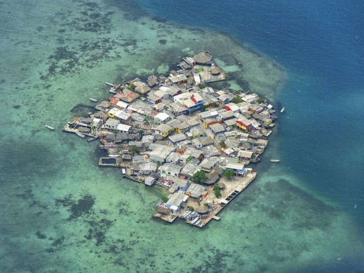 Самый густонаселенный остров