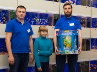 Поздравляем победительницу конкурса детского рисунка - Таисию Яковлеву с победой. Таисия получила главный приз конкурса - аквариум Tetra