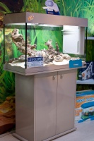 Ferplast продемонстрировал аквариум серии Dubai со светодиодным освещением и сенсорной touch-панелью