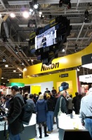 На стенде компании Nicon были оборудованы специальные площадки для фотосессий с помощью соответствующей техники с трансляцией на большом экране
