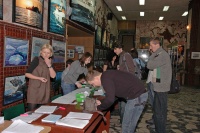 Регистрация участников утром 5 февраля в холе Института океанологии