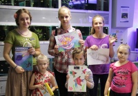 Поздравляем победителей конкурса детского рисунка: Соню Трунову, Лизу Токареву и Софью Павлюк!